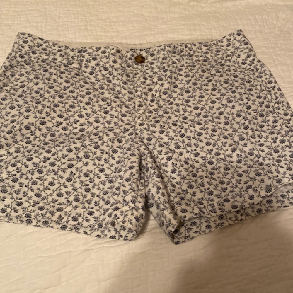 Old Navy shorts